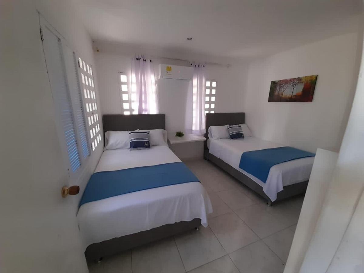 Tita'S Airport Hotel Cartagena 外观 照片