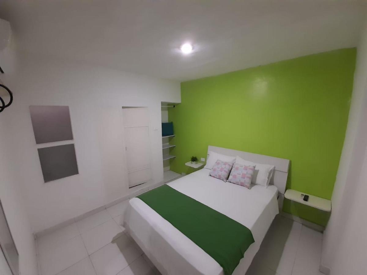 Tita'S Airport Hotel Cartagena 外观 照片