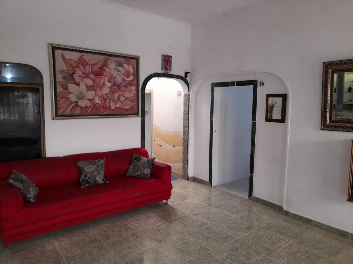 Tita'S Airport Hotel Cartagena 外观 照片